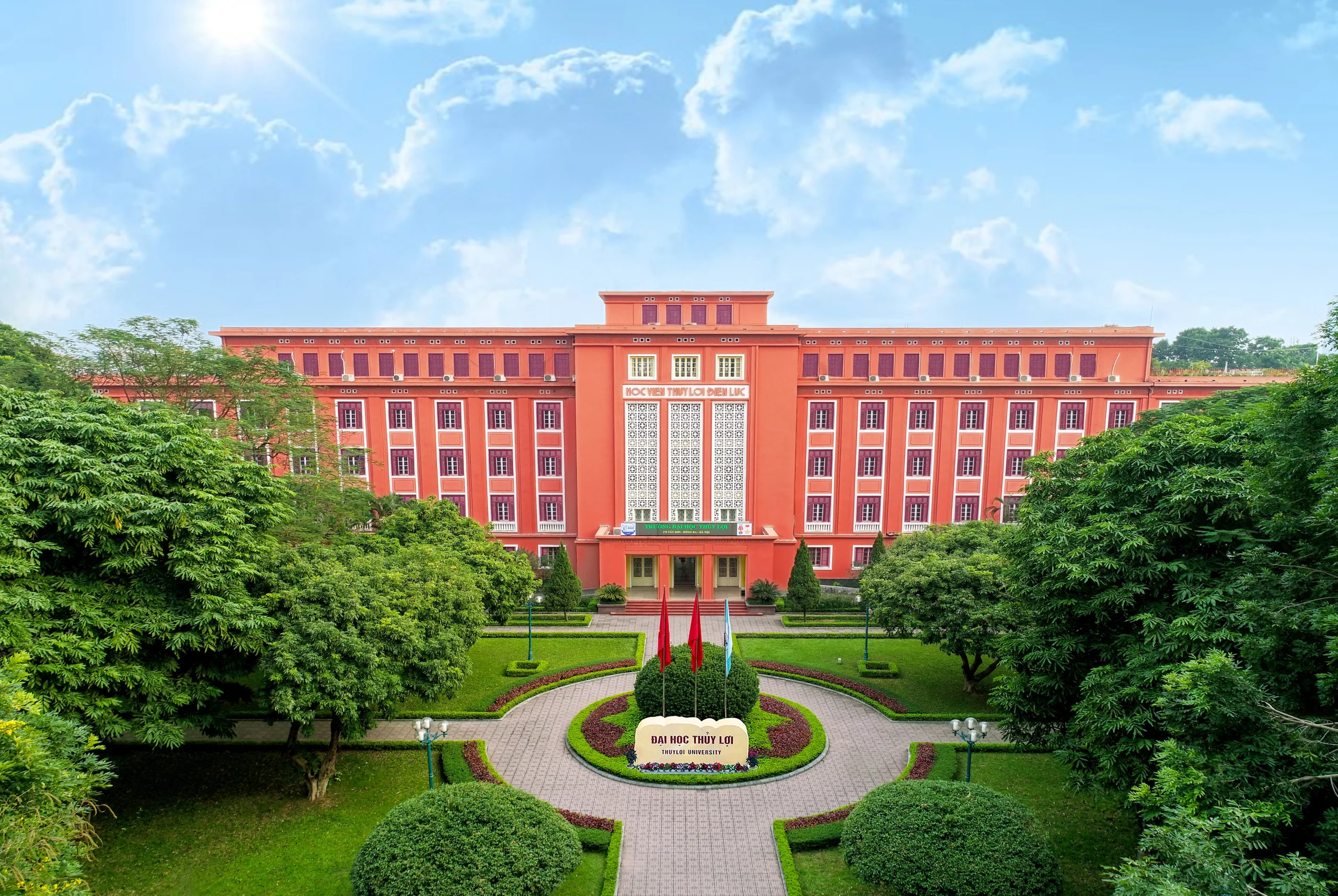 Ngành Thương mại điện tử