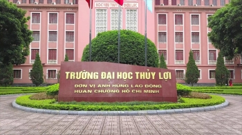 Review Mùa Thi Tại Đại Học Thủy Lợi: Từ Tự Luận 